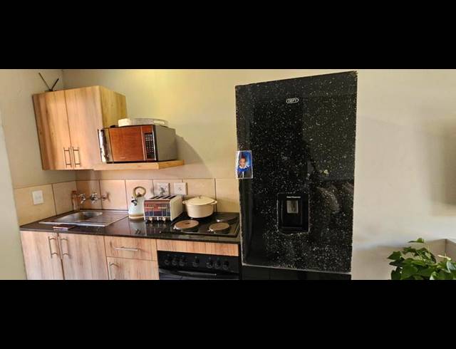 2 BEDROOM APARTMENT FOR SALE IN LOTUS GARDENS